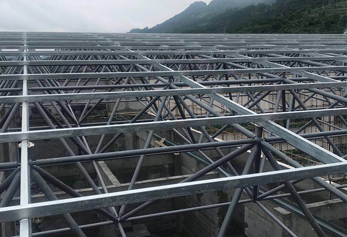 同江学校艺体楼网架
